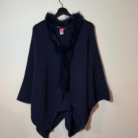 Lilly Pulitzer Rainie navy sweater wrap retails for $278 usd - Picture 14 of 16
